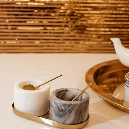 French Touch: Romantyczny W Kamienicy